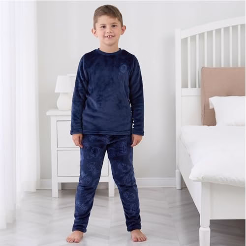 The Essentials Wardrobe Boys Fleece Pyjama Set Thick Fleece Long Sleeve Top & Bottom Pants Sleepwear Pjs Loungewear Nightwear for Kids Soft & Comfortable Top & Trousers 4-13 - Image 2
